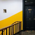 Grade A Listed 2 Bedroom In Edinburgh