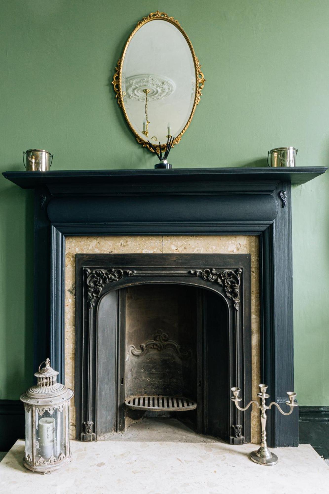 Grade A Listed 2 Bedroom In