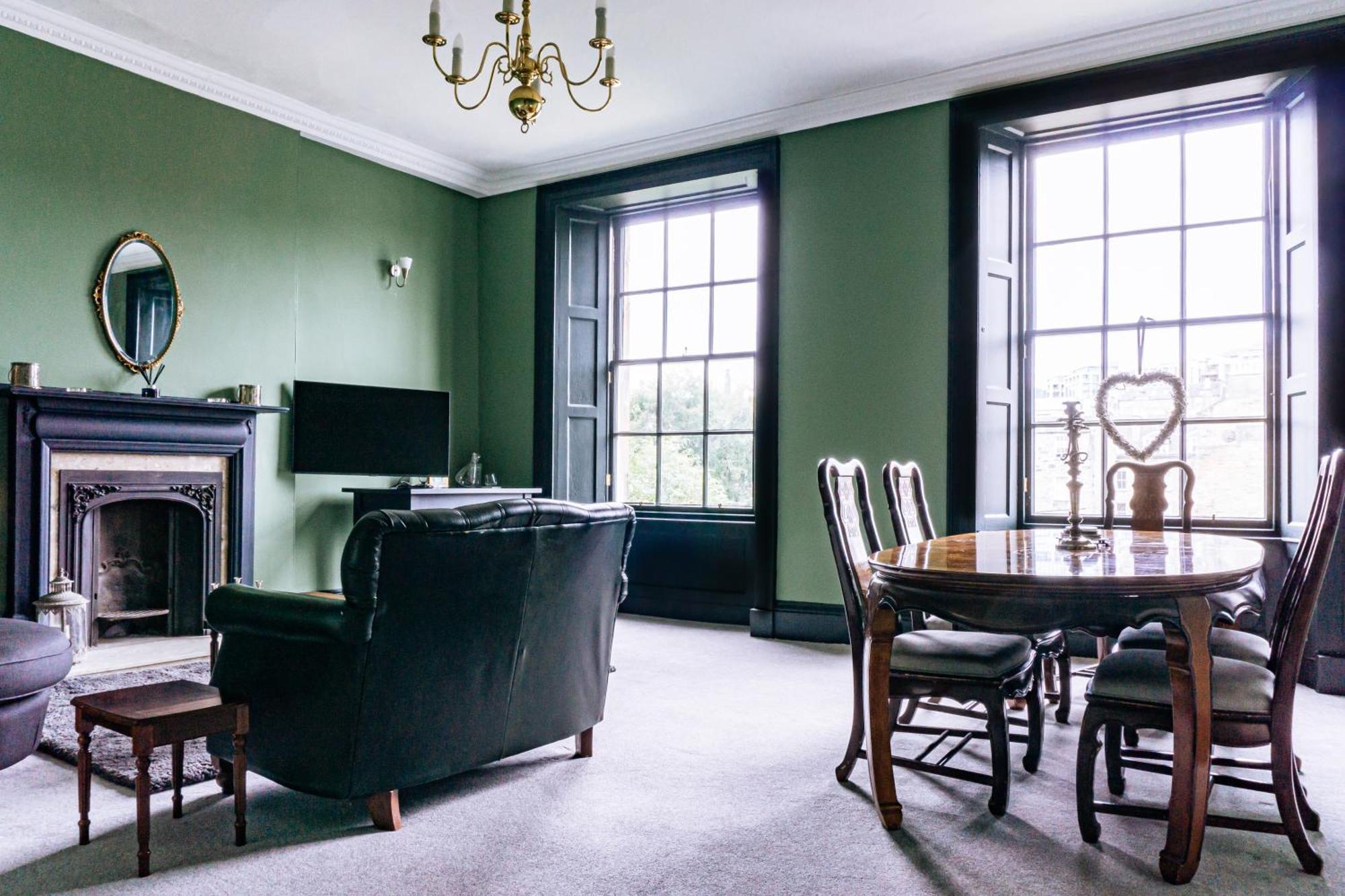 Grade A Listed 2 Bedroom In Appartement Edinburgh